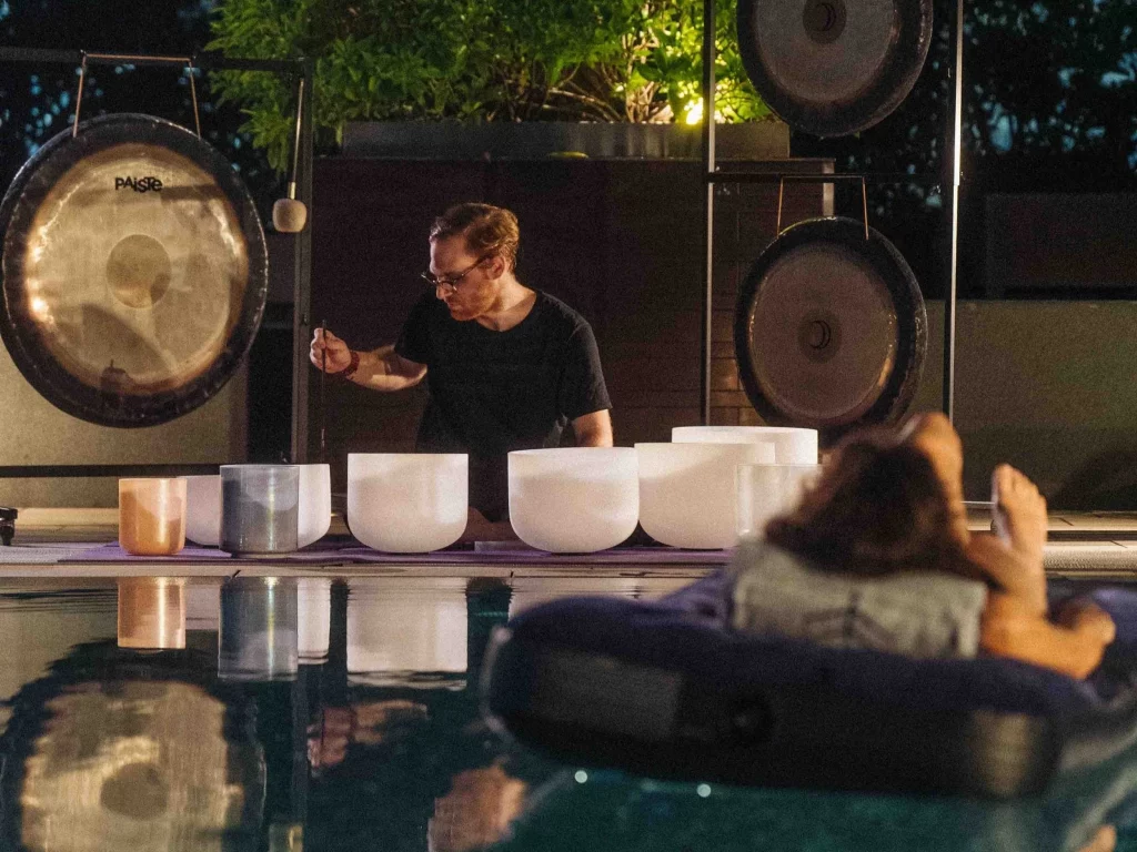 full+moon+floating+sound+bath+ikigai+four+seasons+aymeric+vollant